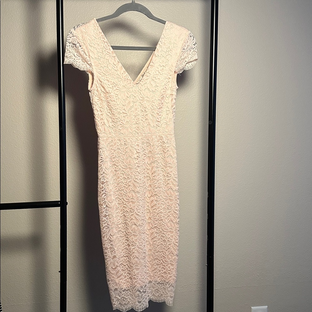 Elegant Pink Lace Dress
